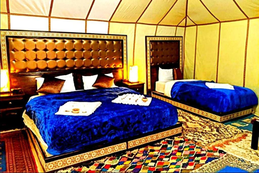 Отель Ahlam Luxury Camp Мерзуга Экстерьер фото